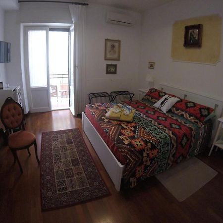 シラクーサ Il Gatto E La Volpe Bed & Breakfast エクステリア 写真