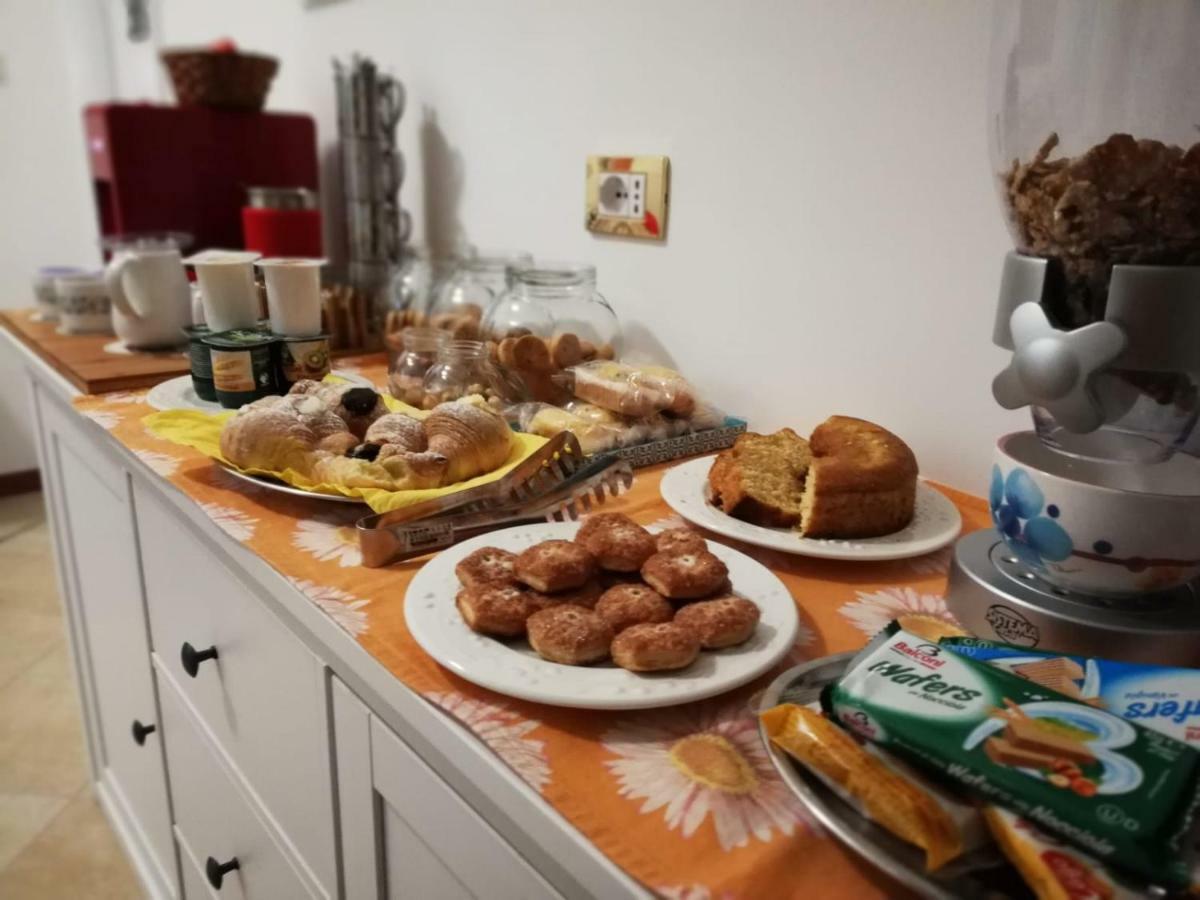 シラクーサ Il Gatto E La Volpe Bed & Breakfast エクステリア 写真