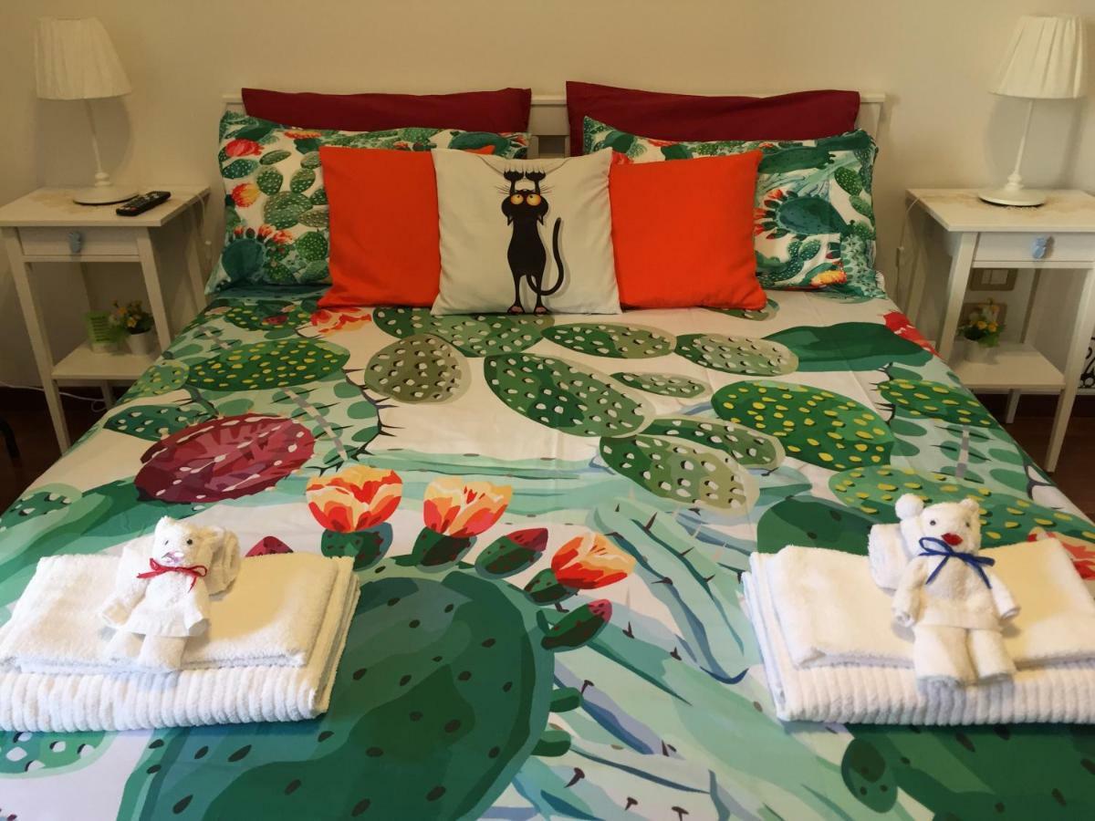 シラクーサ Il Gatto E La Volpe Bed & Breakfast エクステリア 写真